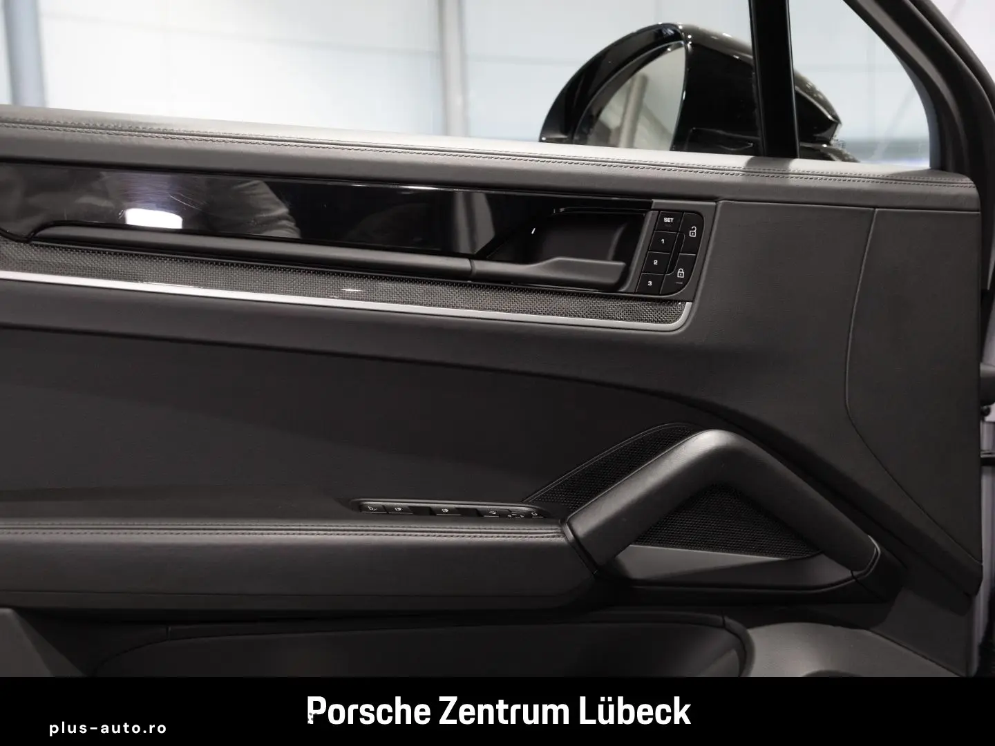 PORSCHE Cayenne S E-Hybrid Coupe HA-Lenkung InnoDrive