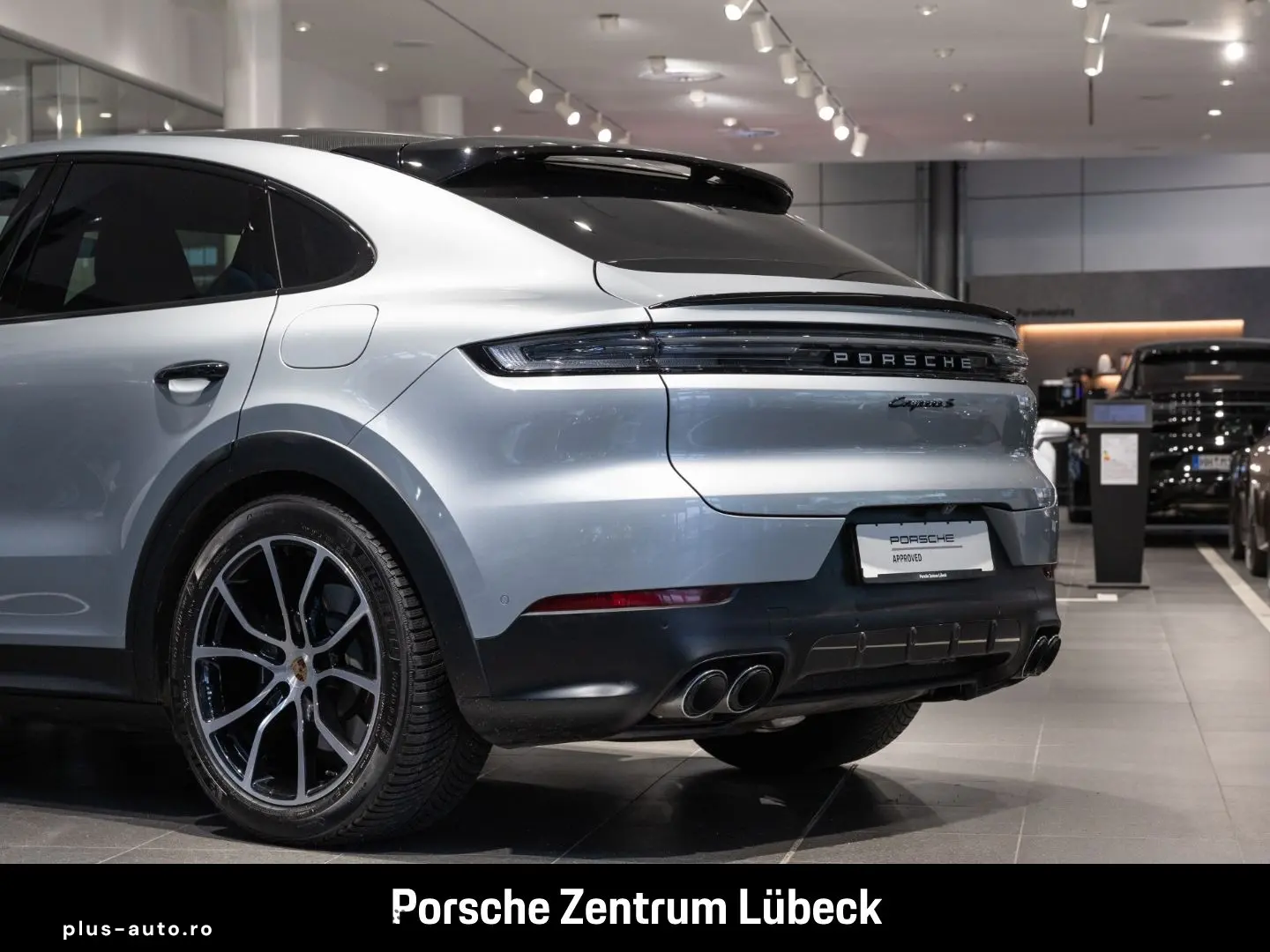 PORSCHE Cayenne S E-Hybrid Coupe HA-Lenkung InnoDrive