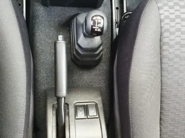 SUZUKI Jimny A T NAVI ALLRAD TOP-ZUSTAND