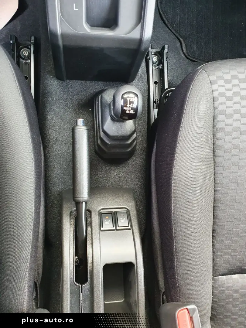 SUZUKI Jimny A T NAVI ALLRAD TOP-ZUSTAND