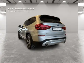 BMW X3 xDrive30e AHK LiveCockpitProf Head-Up PDC