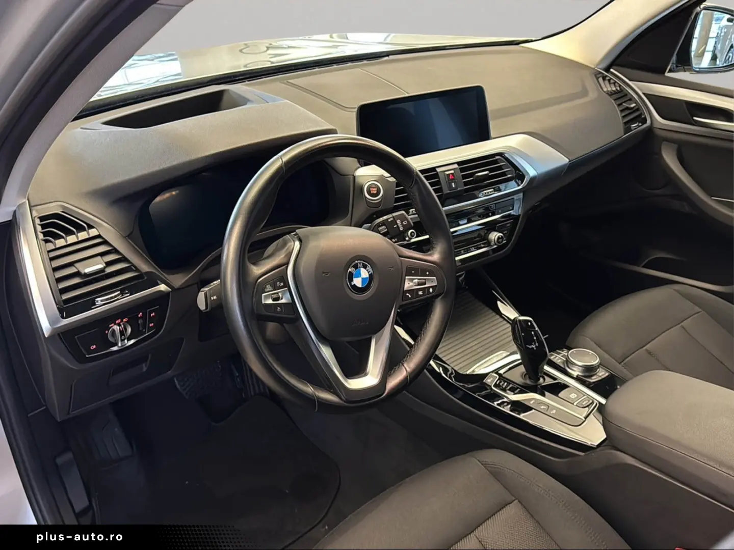 BMW X3 xDrive30e AHK LiveCockpitProf Head-Up PDC