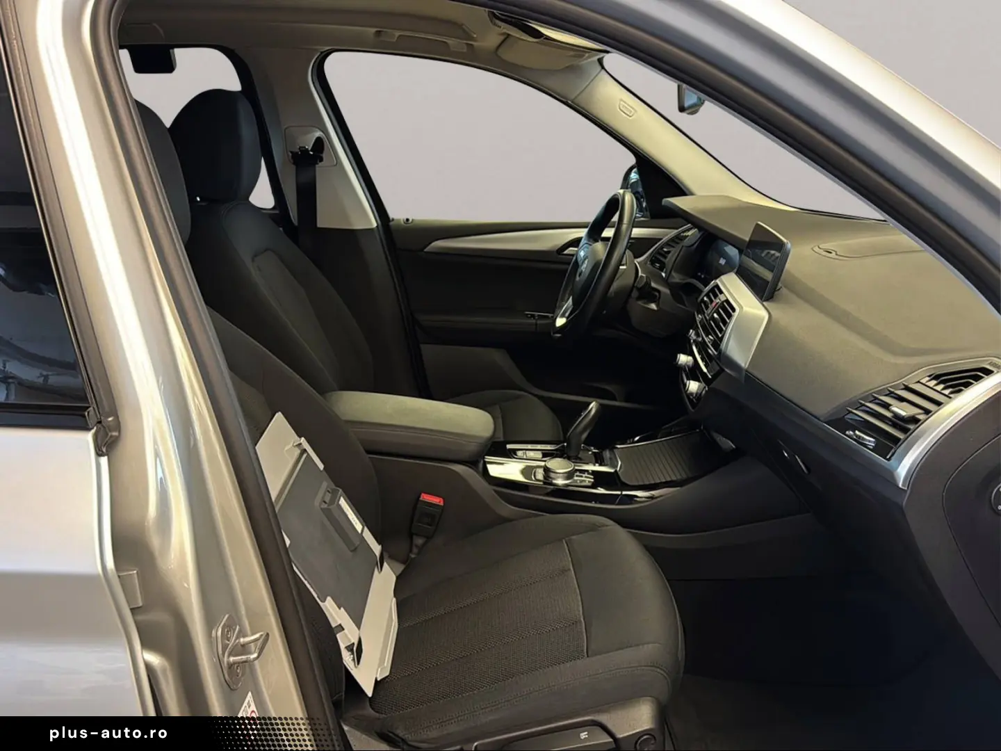 BMW X3 xDrive30e AHK LiveCockpitProf Head-Up PDC