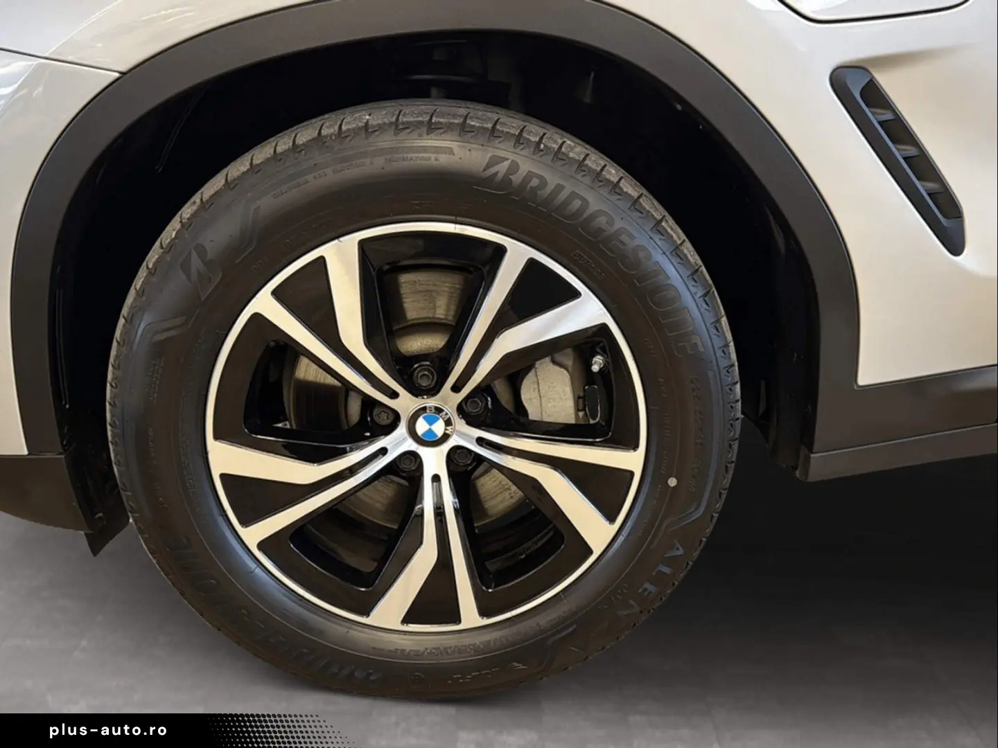 BMW X3 xDrive30e AHK LiveCockpitProf Head-Up PDC