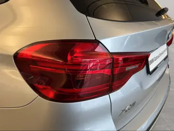 BMW X3 xDrive30e AHK LiveCockpitProf Head-Up PDC