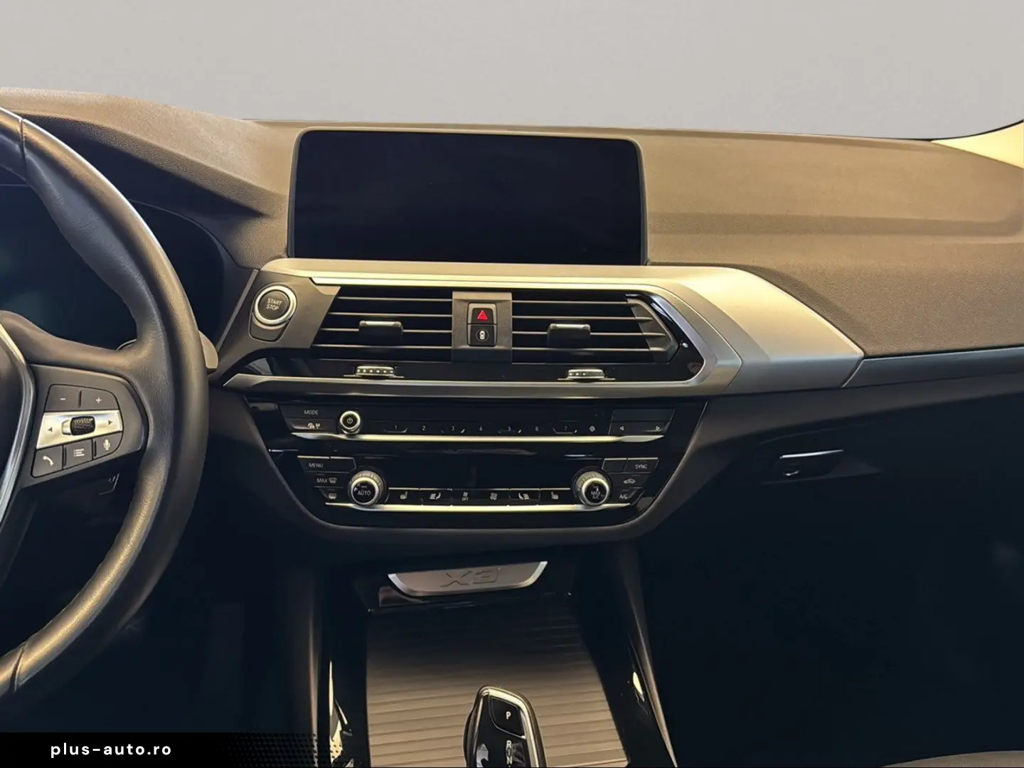 BMW X3 xDrive30e AHK LiveCockpitProf Head-Up PDC