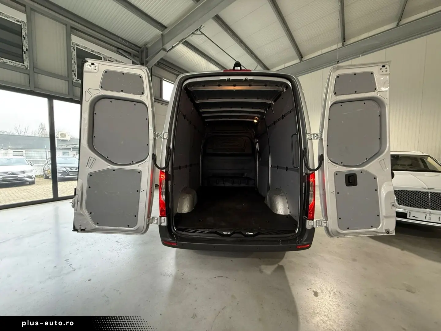 MERCEDES-BENZ Sprinter III RWD 315CDI KLIMA R.CAM