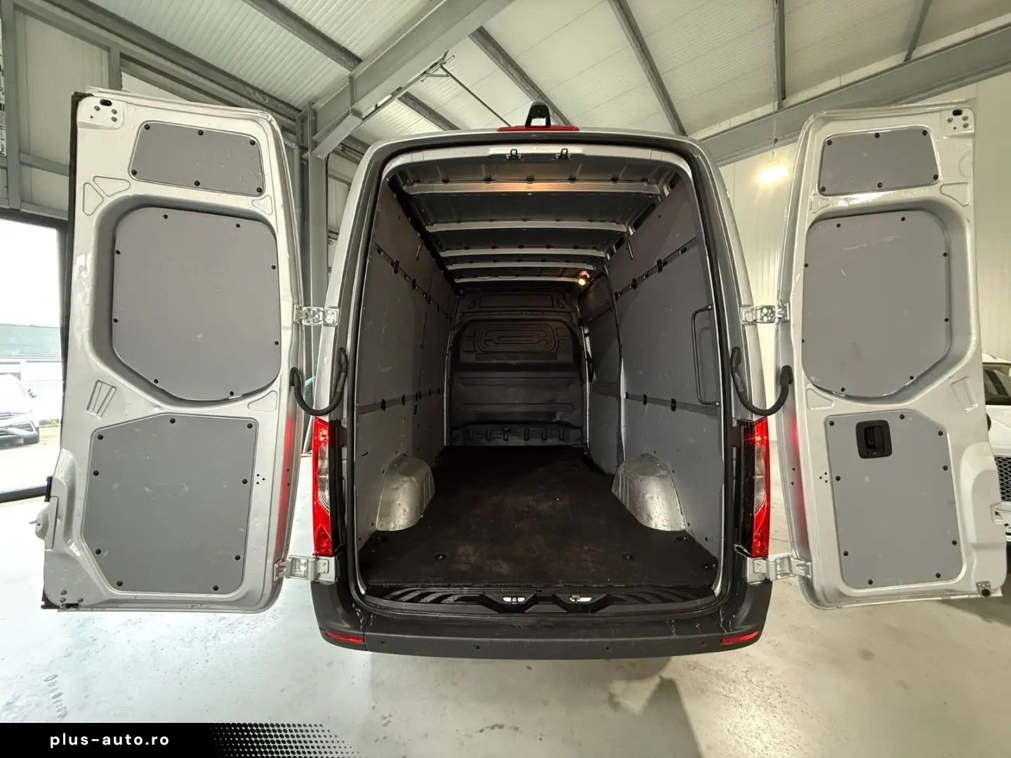 MERCEDES-BENZ Sprinter III RWD 315CDI KLIMA R.CAM