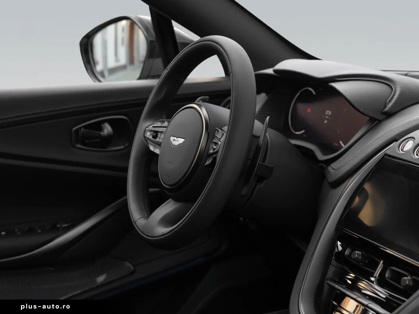 ASTON MARTIN DBX707   Carbon Twill   Duotone Interior