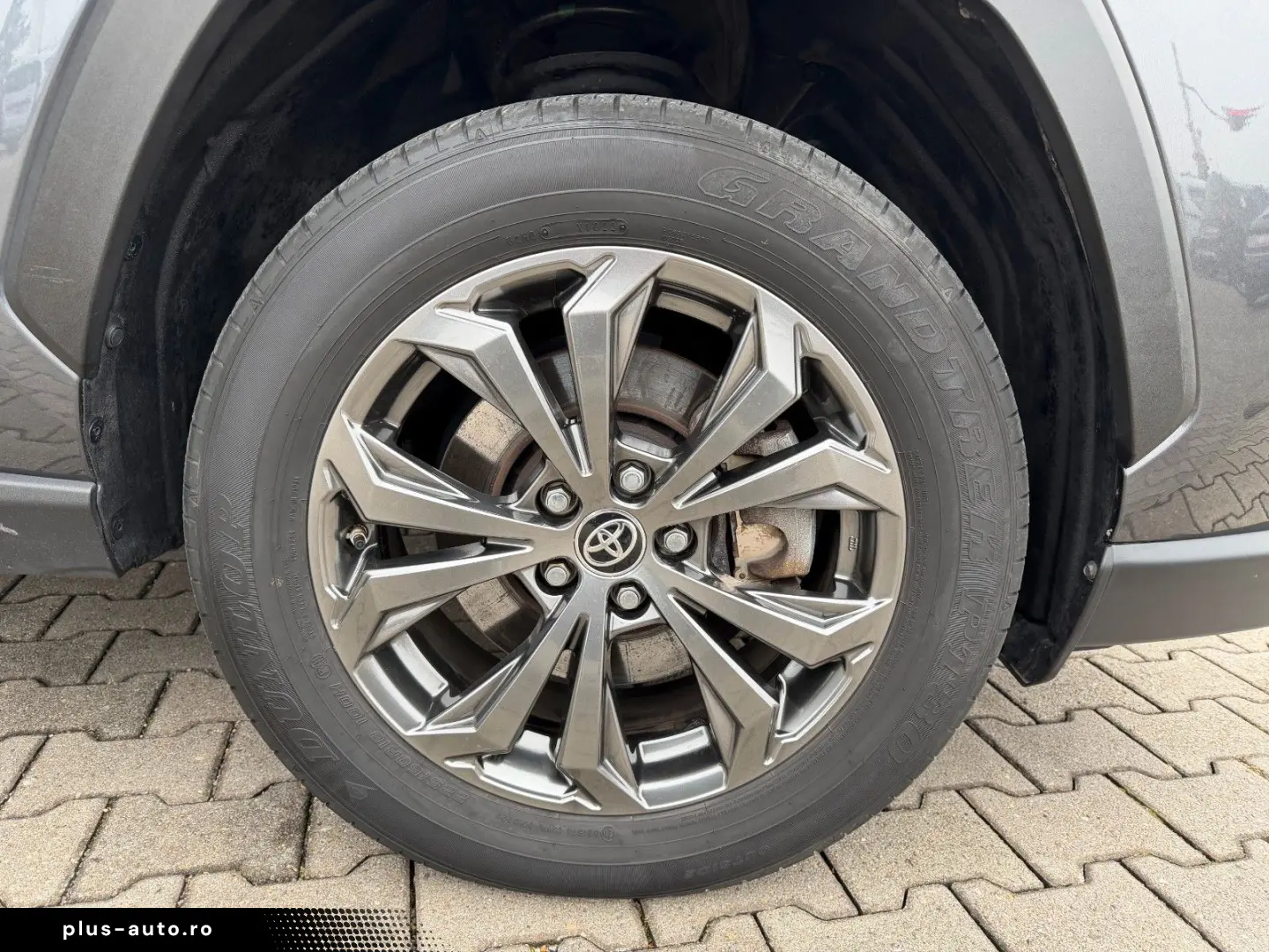 TOYOTA RAV4 2.5l HSD Hybrid 4x4