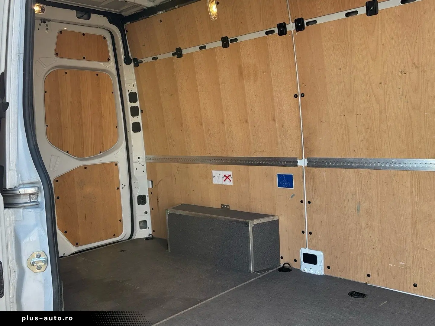 MERCEDES-BENZ Sprinter 317 CDI KA L2H2 Klima