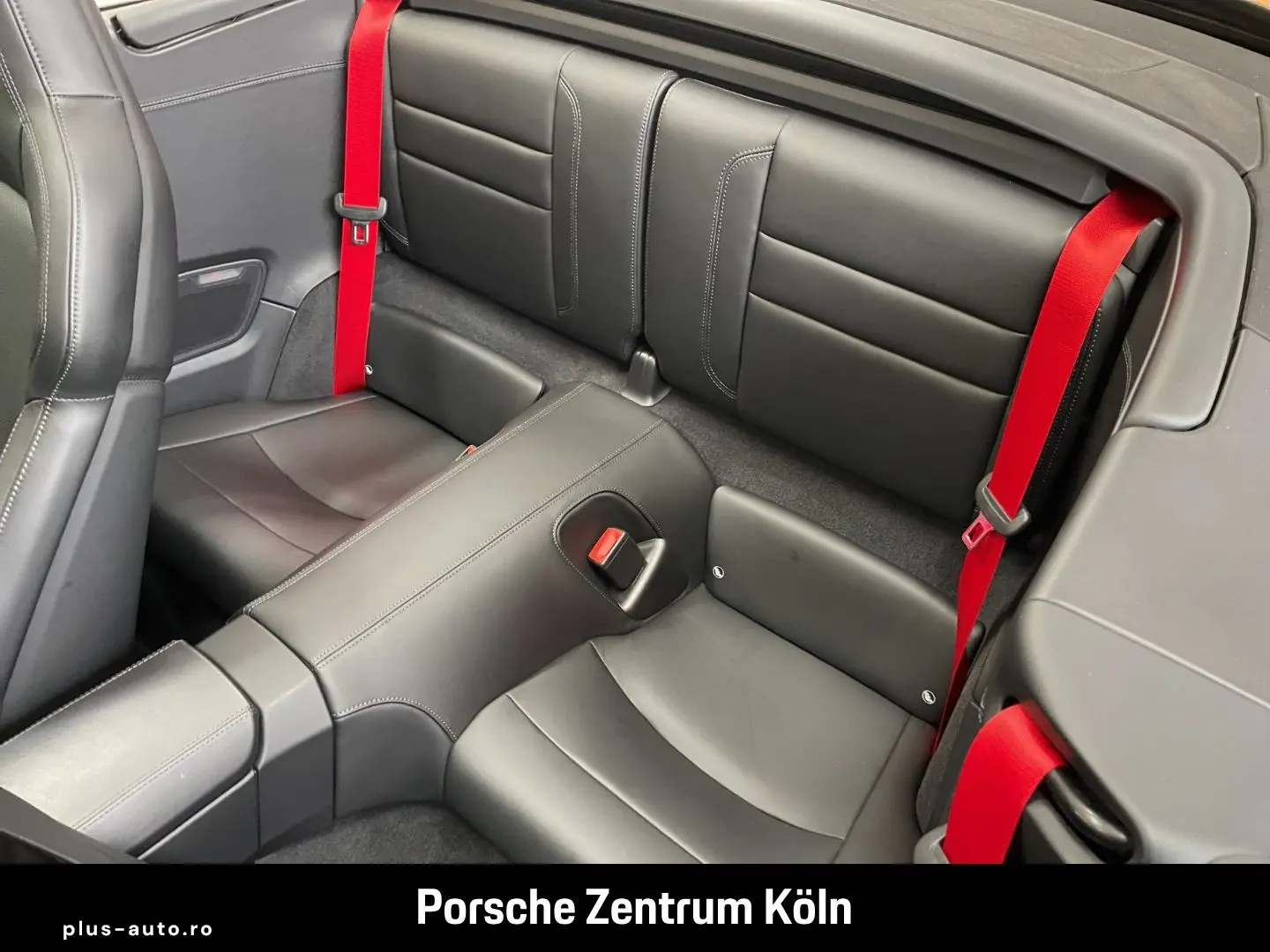 PORSCHE 992 911 Carrera 4 GTS Cabriolet BOSE 360 Vent