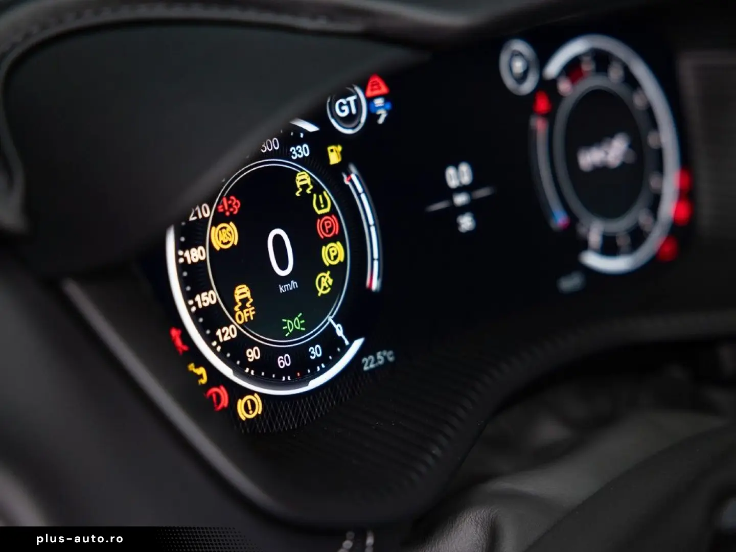 ASTON MARTIN DBX - Xenon Grey - 23 Zoll - Standheizung