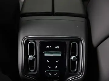 ASTON MARTIN DBX - Xenon Grey - 23 Zoll - Standheizung