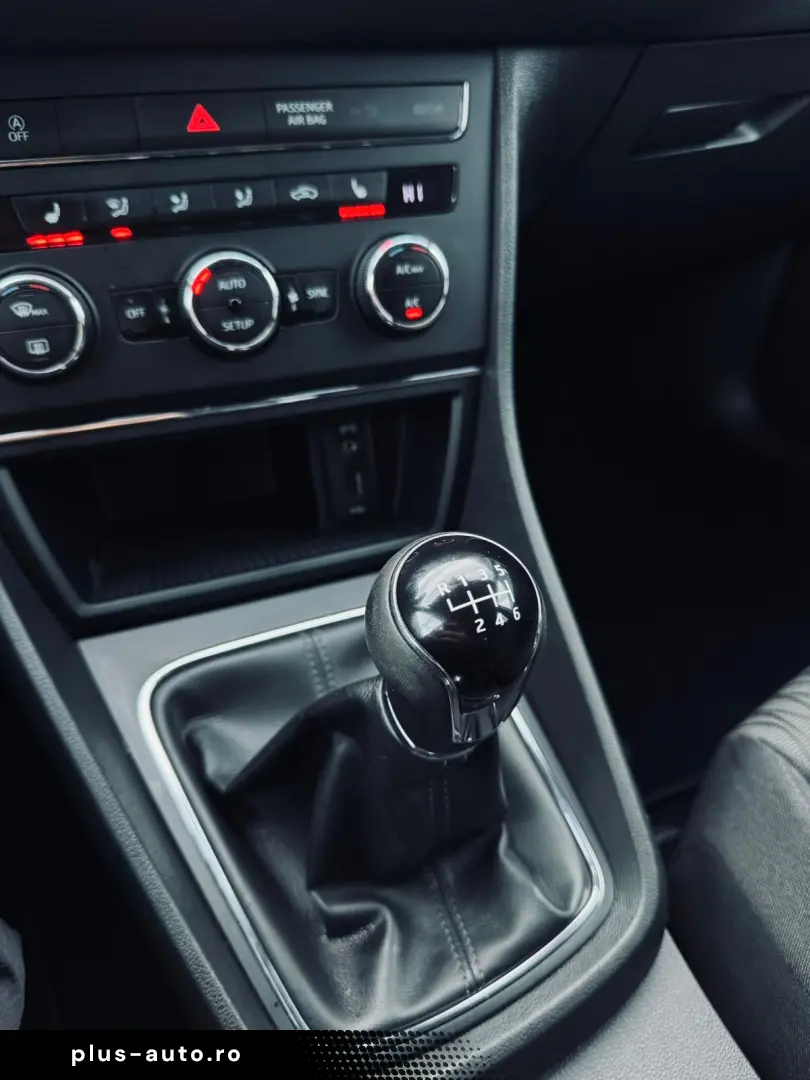 SEAT LEON   1.6 DIESEL 110CP   Fab 05.2016