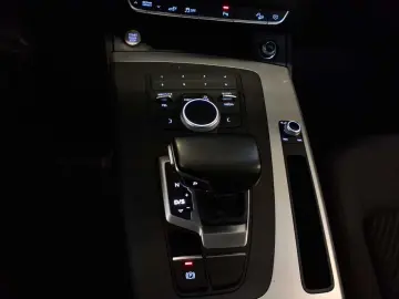 AUDI Q5 50 e quattro Kamera LED NaviTouch SHZ UVP64T€