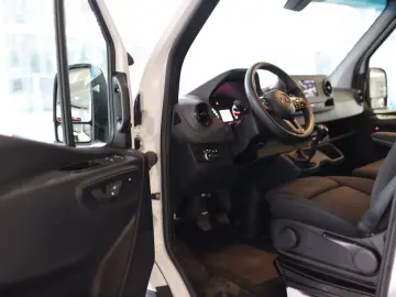 MERCEDES-BENZ Sprinter 317 CDI L2H2 360 -KAMERA