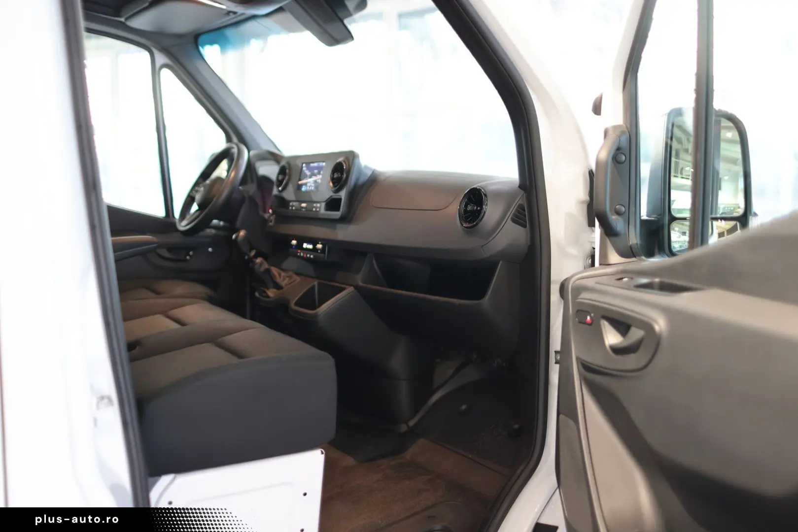MERCEDES-BENZ Sprinter 317 CDI L2H2 360 -KAMERA