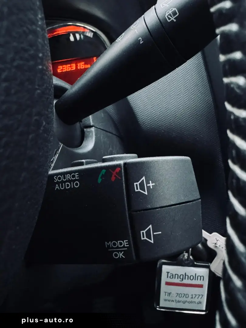 DACIA DUSTER   FAB 02.2015   1.5 DIESEL 110CP