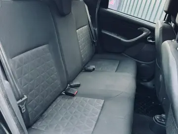 DACIA DUSTER   FAB 02.2015   1.5 DIESEL 110CP