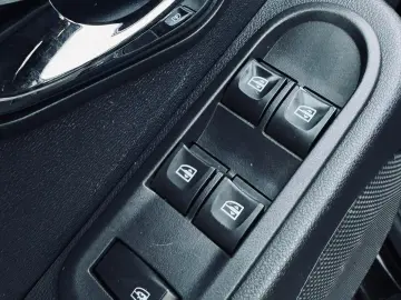 DACIA DUSTER   FAB 02.2015   1.5 DIESEL 110CP