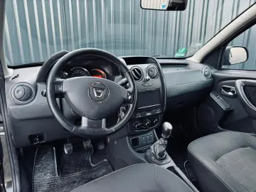 DACIA DUSTER   FAB 02.2015   1.5 DIESEL 110CP