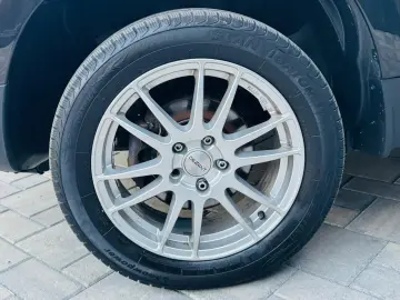 DACIA DUSTER   FAB 02.2015   1.5 DIESEL 110CP