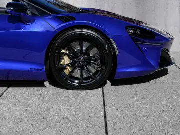 McLaren  Artura Spider - new vehicle