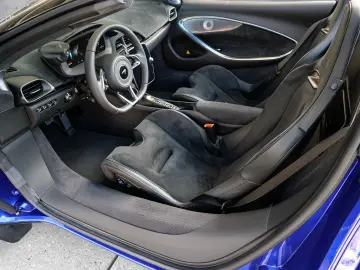 McLaren  Artura Spider - new vehicle