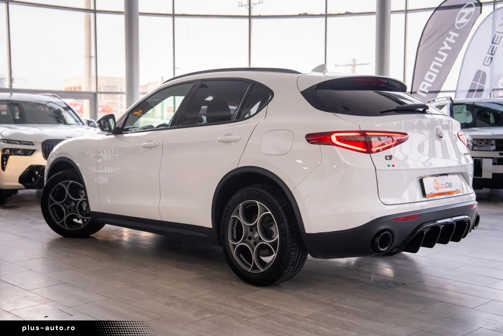 Alfa Romeo Stelvio B-Tech Q4 2 0 Turbo Automatik 280Cp