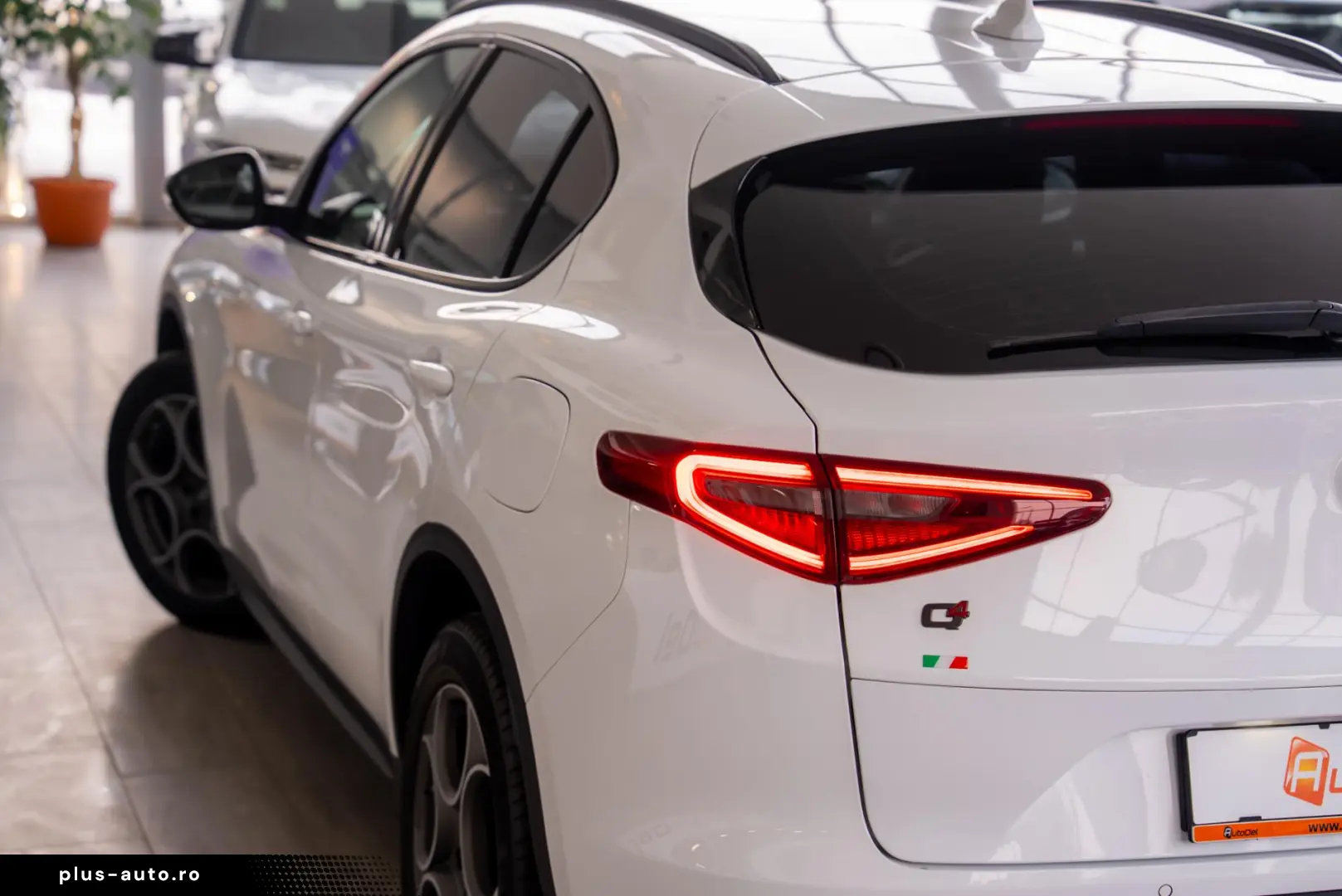 Alfa Romeo Stelvio B-Tech Q4 2 0 Turbo Automatik 280Cp