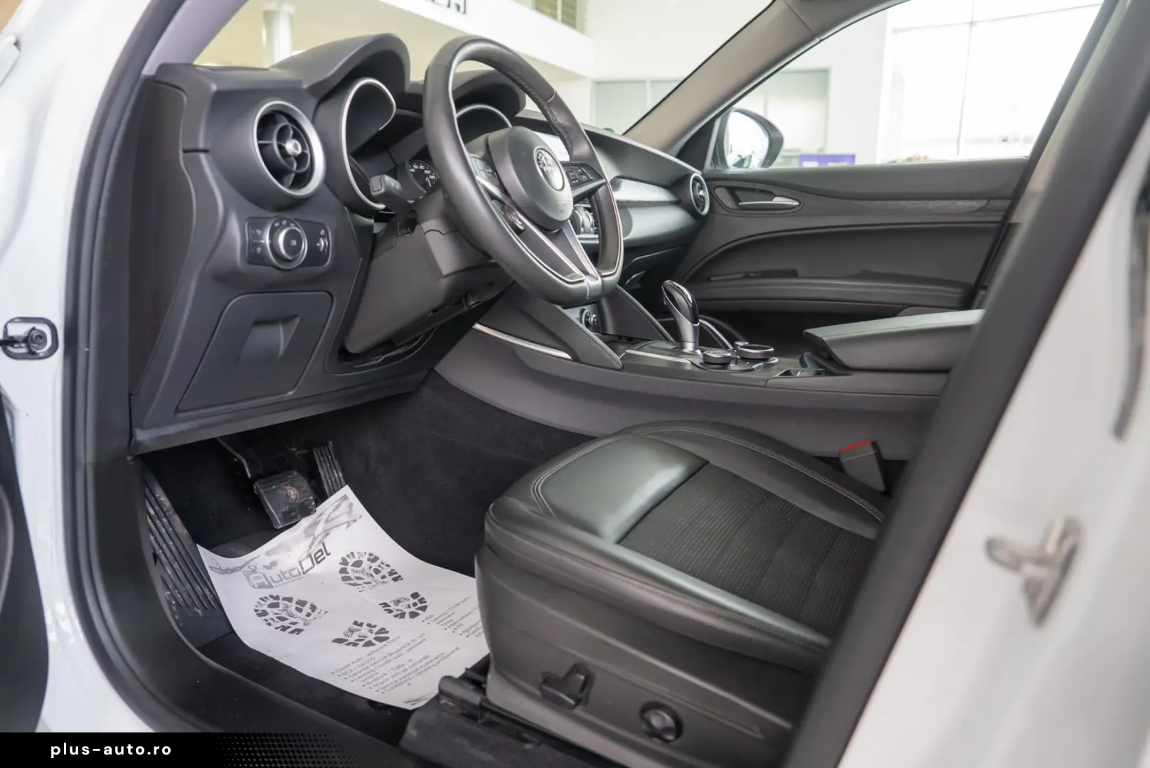 Alfa Romeo Stelvio B-Tech Q4 2 0 Turbo Automatik 280Cp