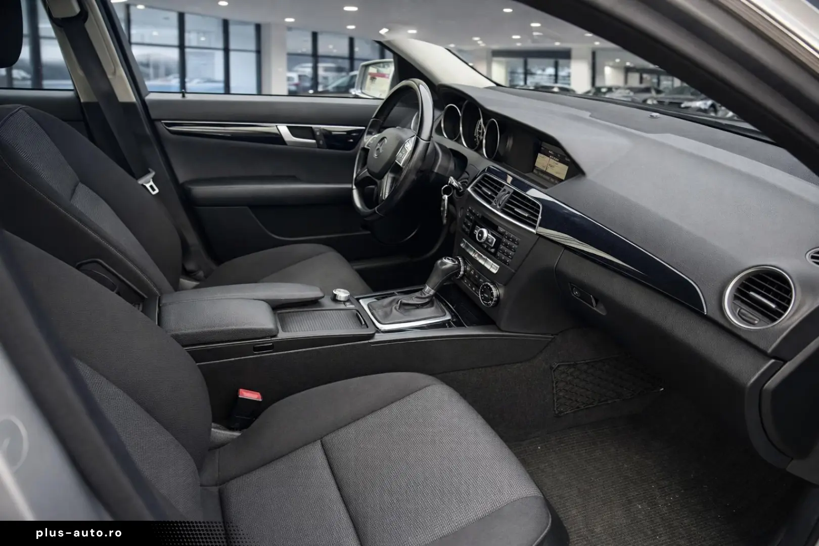 MERCEDES C220 CDI   FAB 2013   2.2 DIESEL 136 CP