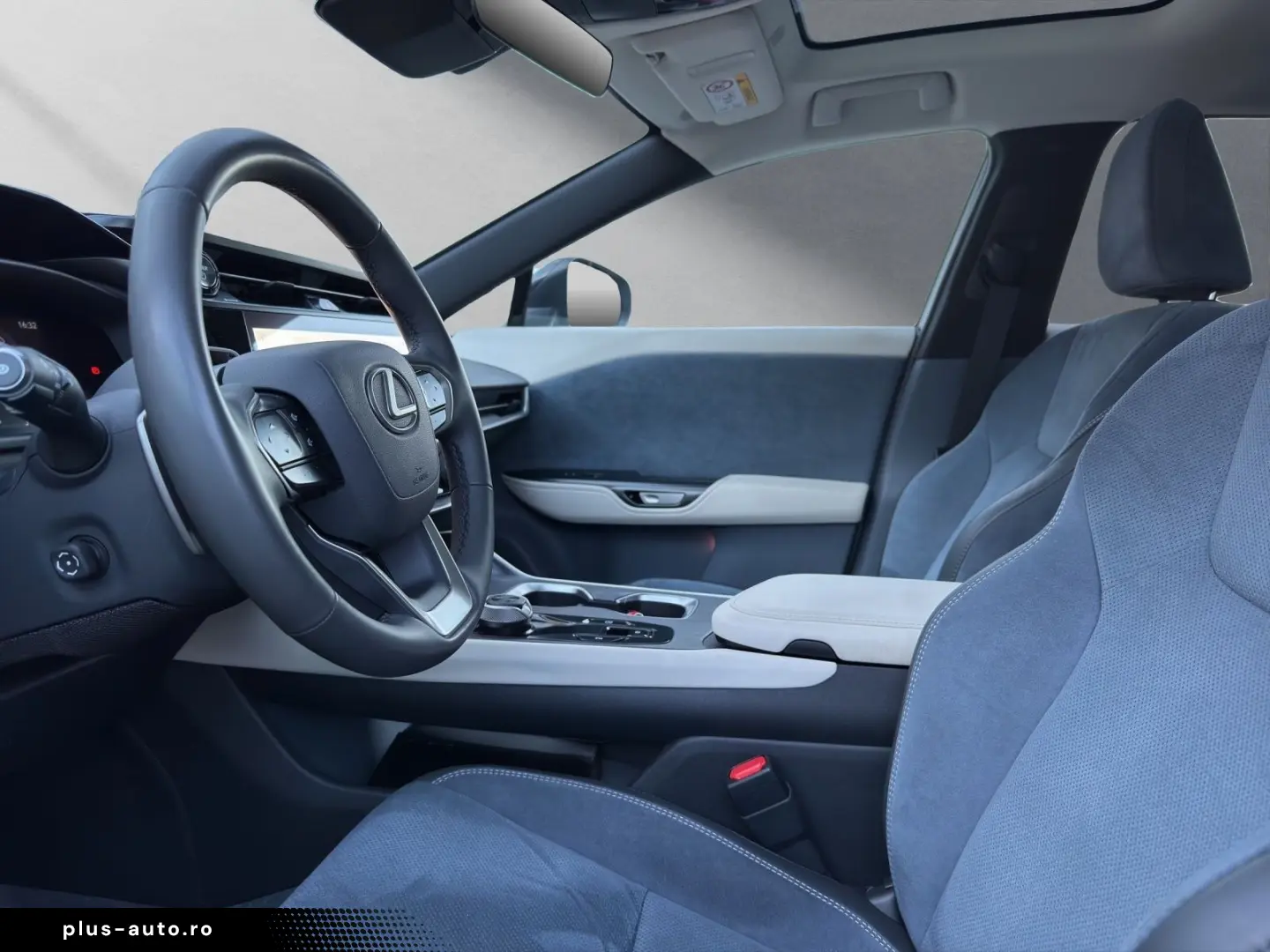 LEXUS RZ 450 e DIRECT4 Pano. dim Luxury & Design Paket