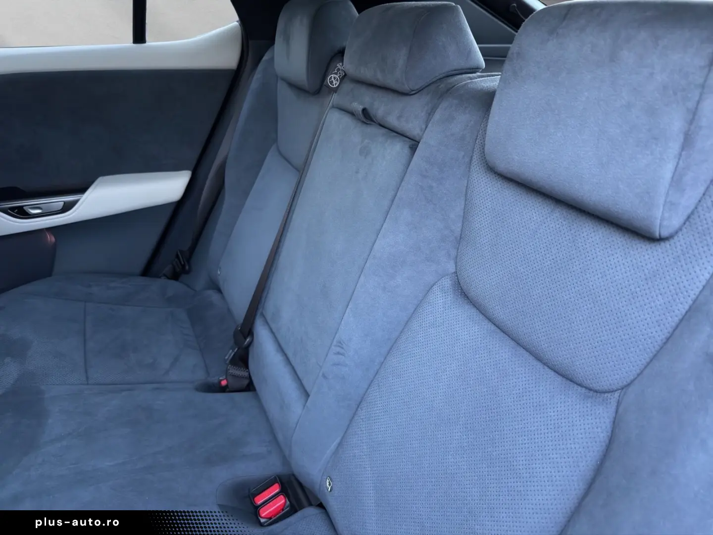 LEXUS RZ 450 e DIRECT4 Pano. dim Luxury & Design Paket