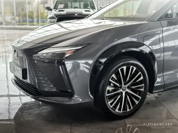 LEXUS RZ 450 e DIRECT4 Luxury Line   NETTO POSSIBLE