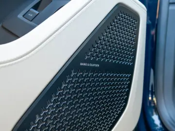 LAMBORGHINI Urus S MY23