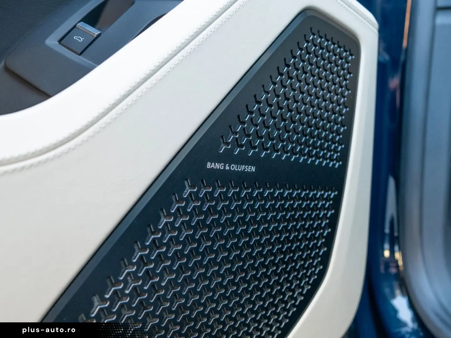 LAMBORGHINI Urus S MY23