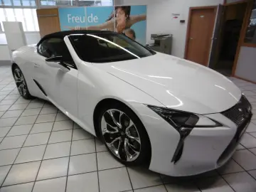LEXUS LC 500 Cabriolet  10-Stufen-Automatik