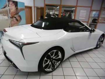 LEXUS LC 500 Cabriolet  10-Stufen-Automatik