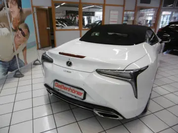 LEXUS LC 500 Cabriolet  10-Stufen-Automatik