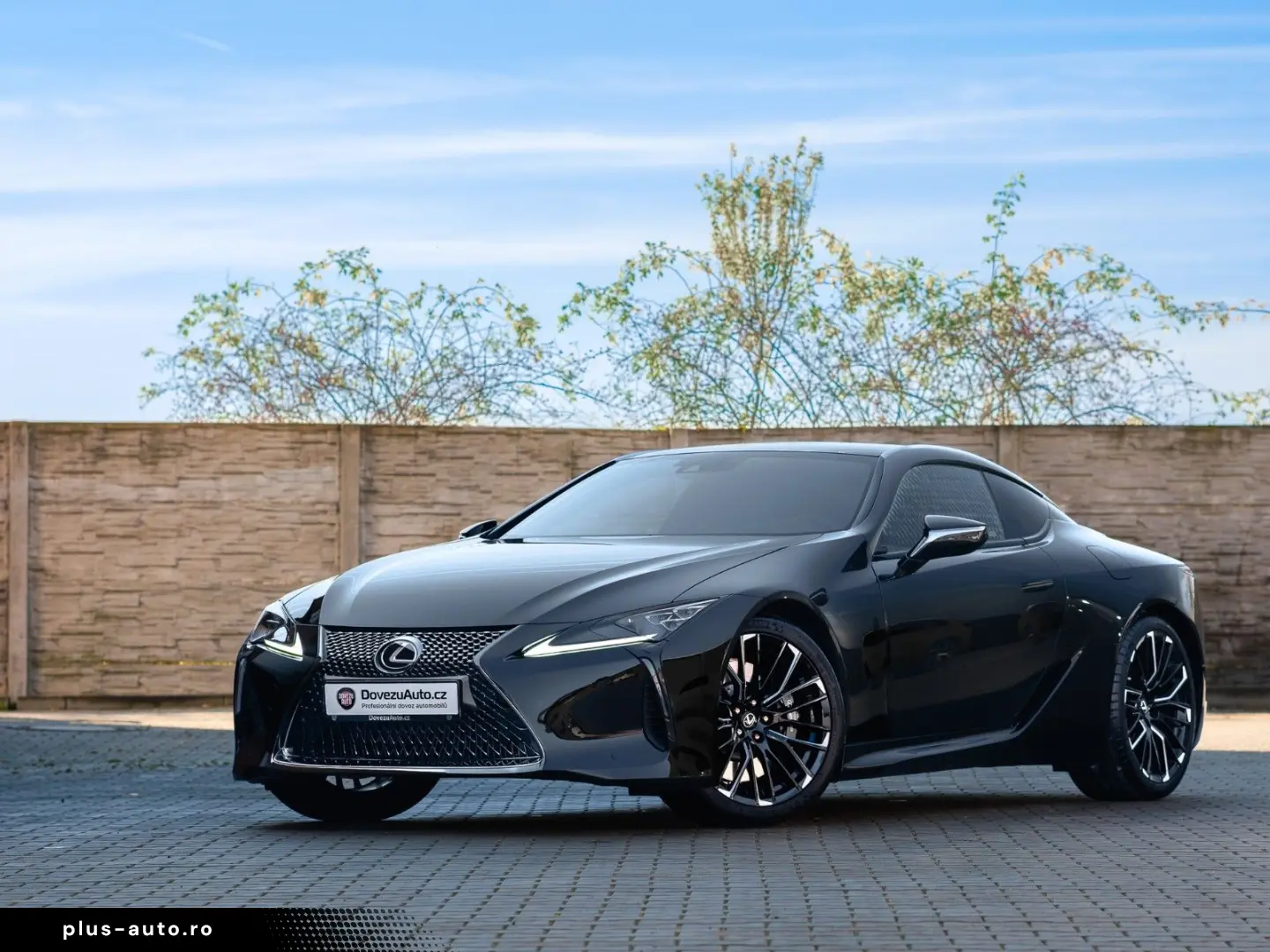 LEXUS LC 500  Hokkaidó 32 80  1st owner