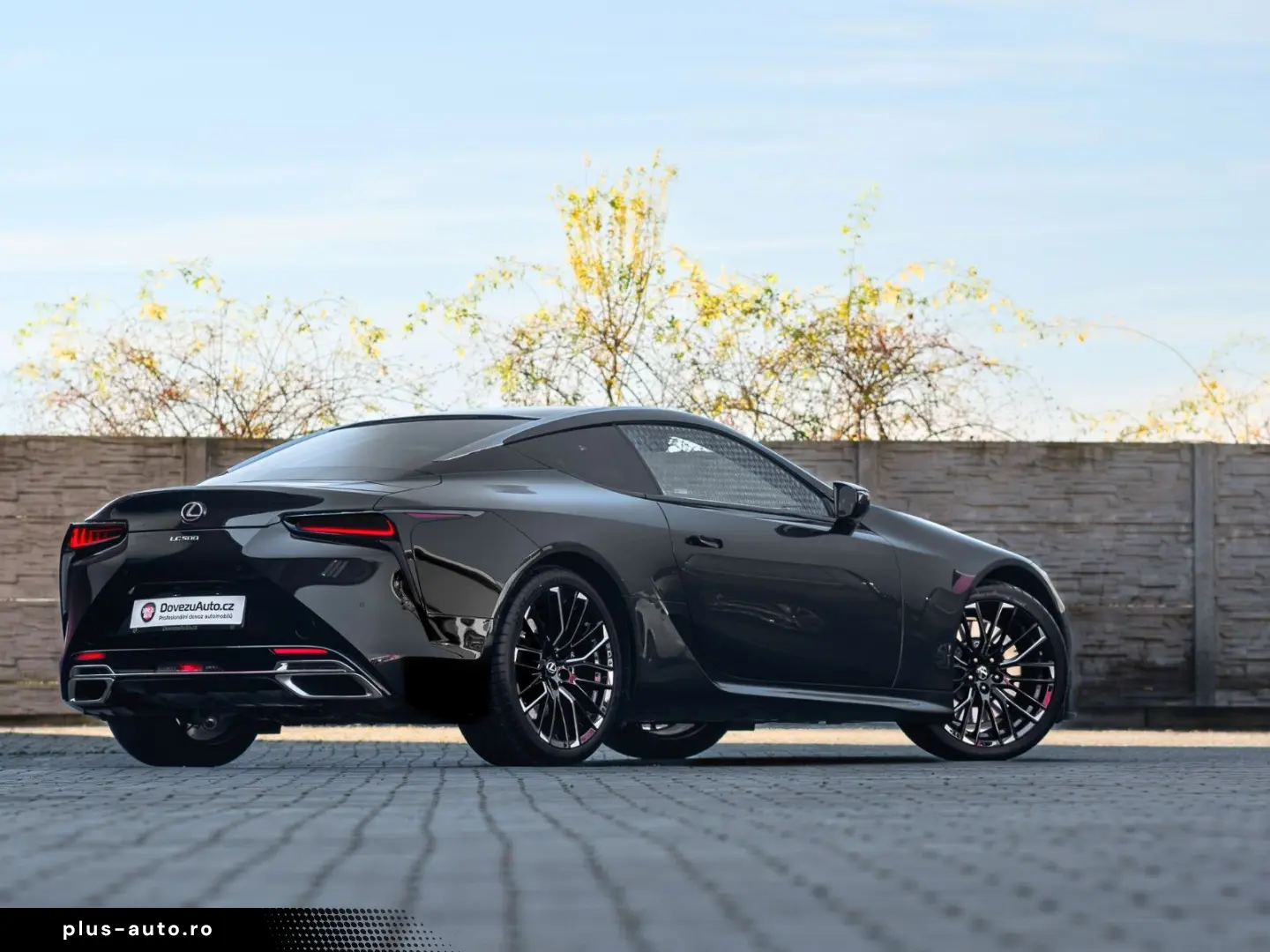 LEXUS LC 500  Hokkaidó 32 80  1st owner