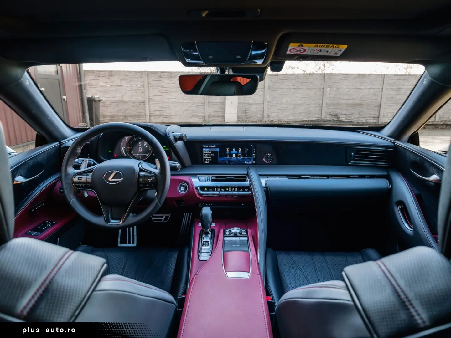 LEXUS LC 500  Hokkaidó 32 80  1st owner