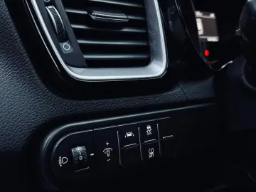 KIA X-CEED  1.6 DIESEL 136CP   FAB 09.2020   EURO 6