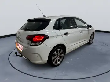 Citroen C4 PureTech Shine 2016 Automat