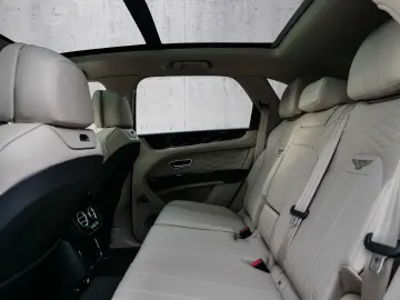 Bentley Bentayga  Azure