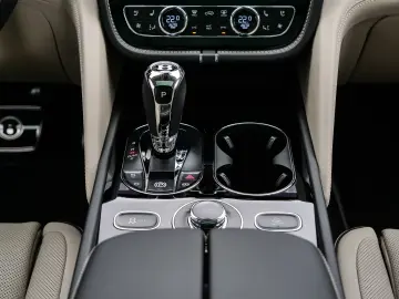 Bentley Bentayga  Azure