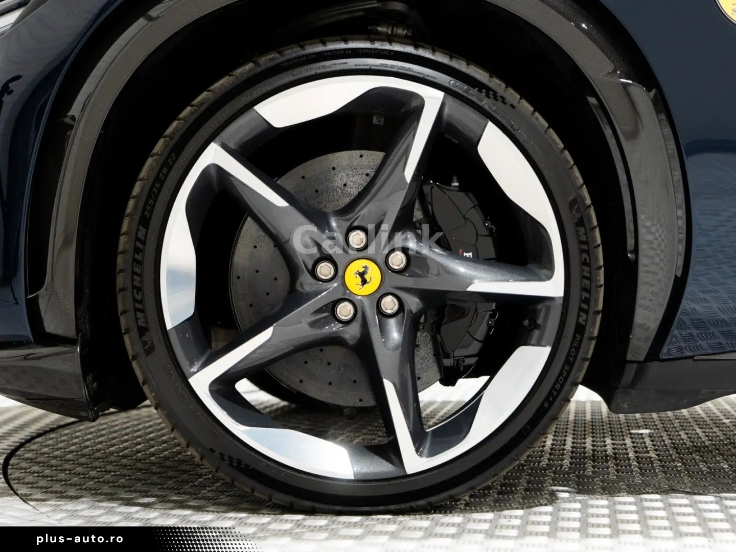 FERRARI Purosangue V12 4WD BLU SCOZIA; CARBON