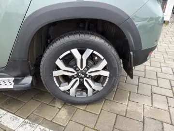 DACIA DUSTER 1.5 Blue dCi 115CP Extreme 4WD